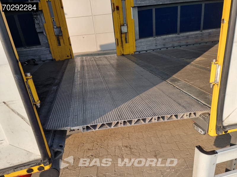 Грузовик Volvo FH 460 6X2 LNG JUMBO LKW ACC Navi Standklima Liftachse Euro 6: фото 16