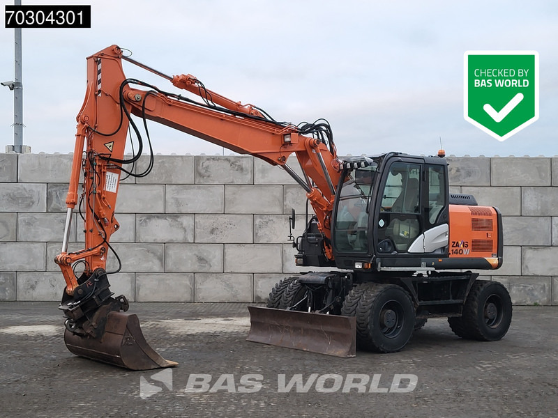 Колёсный экскаватор Hitachi ZX140W -5: фото 1