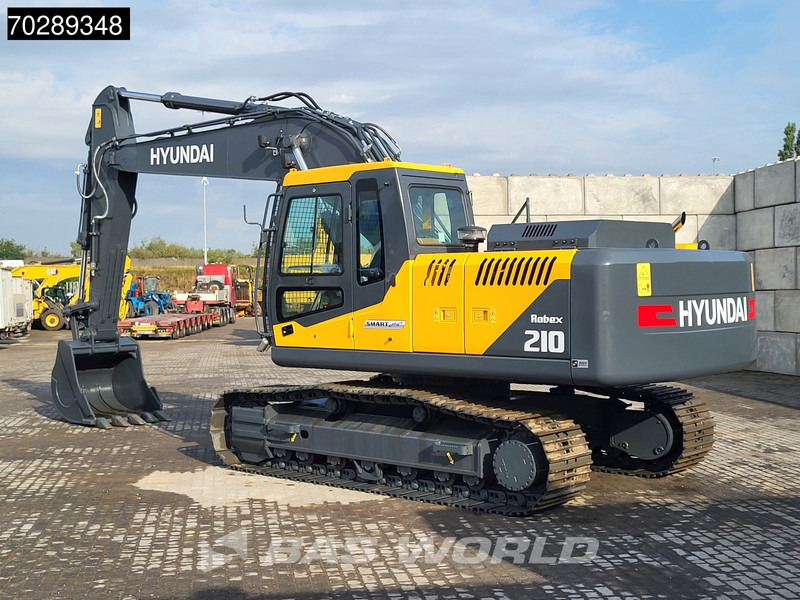 Hyundai R210 - Гусеничный экскаватор: фото 3 Hyundai R210 - Гусеничный экскаватор: фото 3