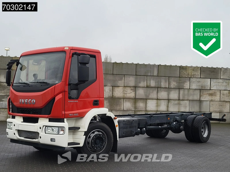 Iveco Eurocargo 180E320 4X2 NEW! 18T chassis 2017 production Euro 6 - Грузовик-шасси: фото 1 Iveco Eurocargo 180E320 4X2 NEW! 18T chassis 2017 production Euro 6 - Грузовик-шасси: фото 1