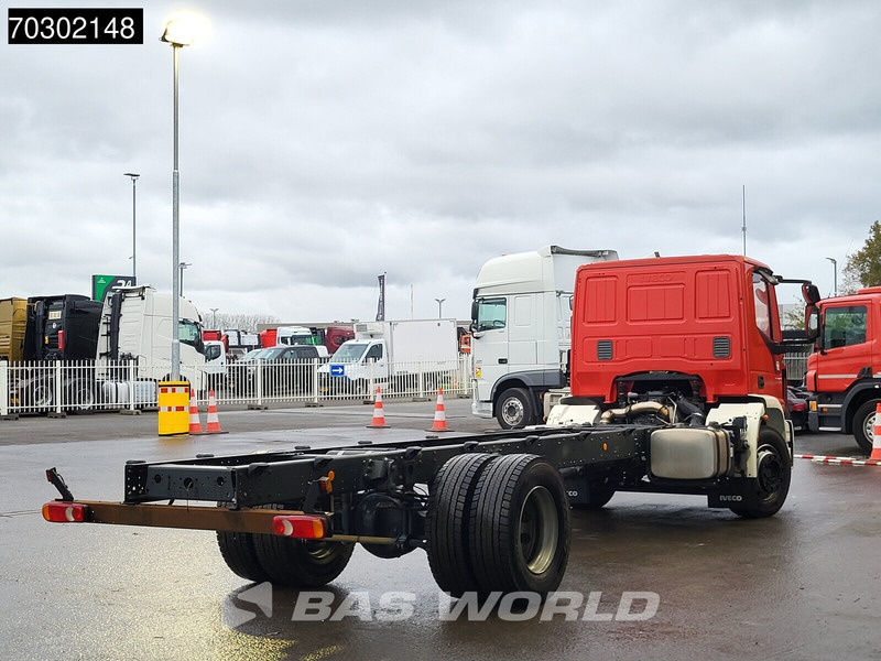 Iveco Eurocargo 180E320 4X2 NEW! 18T chassis 2017 production Euro 6 - Грузовик-шасси: фото 5 Iveco Eurocargo 180E320 4X2 NEW! 18T chassis 2017 production Euro 6 - Грузовик-шасси: фото 5