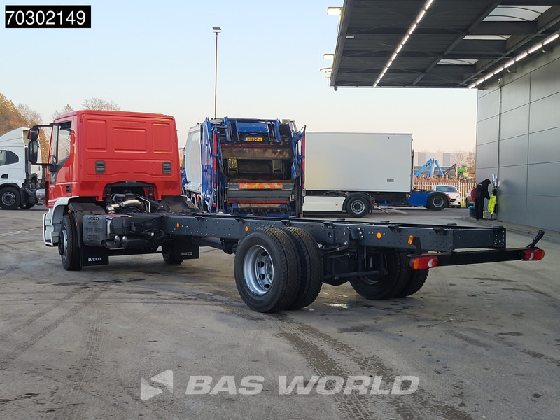 Iveco Eurocargo 180E320 4X2 NEW! 18T chassis 2017 production Euro 6 - Грузовик-шасси: фото 2 Iveco Eurocargo 180E320 4X2 NEW! 18T chassis 2017 production Euro 6 - Грузовик-шасси: фото 2