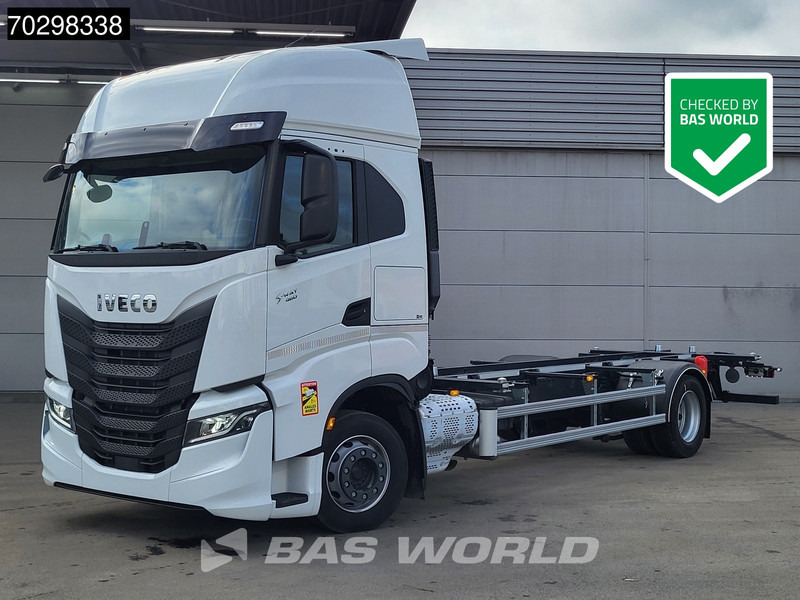 Iveco S-Way 460 4X2 NEW !! BDF Automatic Full air ACC Led Euro 6 - Грузовик-контейнеровоз/ Сменный кузов: фото 1 Iveco S-Way 460 4X2 NEW !! BDF Automatic Full air ACC Led Euro 6 - Грузовик-контейнеровоз/ Сменный кузов: фото 1