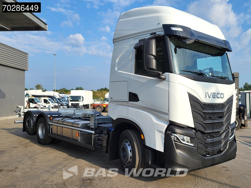 Iveco S-Way 500 6X2 NEW BDF! Lift+Steering Axle ACC Standklima Euro 6 - Грузовик-контейнеровоз/ Сменный кузов: фото 3 Iveco S-Way 500 6X2 NEW BDF! Lift+Steering Axle ACC Standklima Euro 6 - Грузовик-контейнеровоз/ Сменный кузов: фото 3