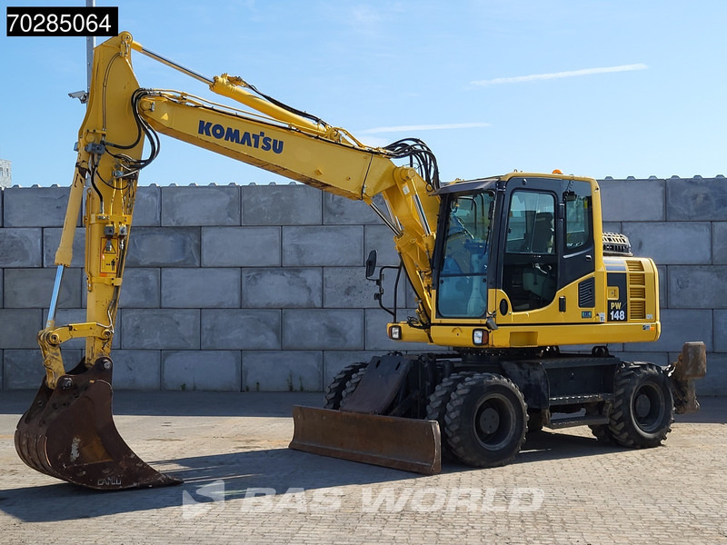 Komatsu PW148 -8 - Колёсный экскаватор: фото 2 Komatsu PW148 -8 - Колёсный экскаватор: фото 2