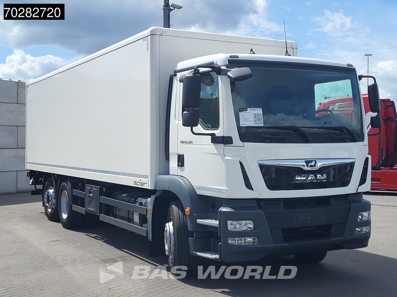 MAN TGM 26.320 6X2 2000kg Ladebordwand Automatic Lift+steering axle Navi Euro 6 - Грузовик с закрытым кузовом: фото 3 MAN TGM 26.320 6X2 2000kg Ladebordwand Automatic Lift+steering axle Navi Euro 6 - Грузовик с закрытым кузовом: фото 3