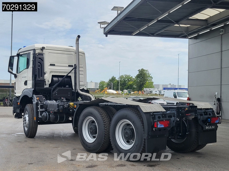 MAN TGS 40.400 6X4 NEW 6x4 chassis PTO Preparation Steelsuspension Big-Axle Automatic Euro 2 - Грузовик-шасси: фото 2 MAN TGS 40.400 6X4 NEW 6x4 chassis PTO Preparation Steelsuspension Big-Axle Automatic Euro 2 - Грузовик-шасси: фото 2