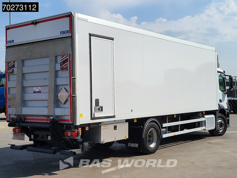 Mercedes-Benz Actros 1827 4X2 2.000kg Ladebordwand Automatic Xenon ClassicSpace Euro 6 - Грузовик с закрытым кузовом: фото 5 Mercedes-Benz Actros 1827 4X2 2.000kg Ladebordwand Automatic Xenon ClassicSpace Euro 6 - Грузовик с закрытым кузовом: фото 5