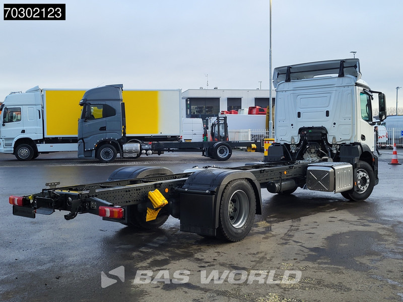 Новый Грузовик-шасси Mercedes-Benz Actros 1827 4X2 NEW 18tons chassis Automatic PPC Cruise control Euro 6: фото 12 Новый Грузовик-шасси Mercedes-Benz Actros 1827 4X2 NEW 18tons chassis Automatic PPC Cruise control Euro 6: фото 12