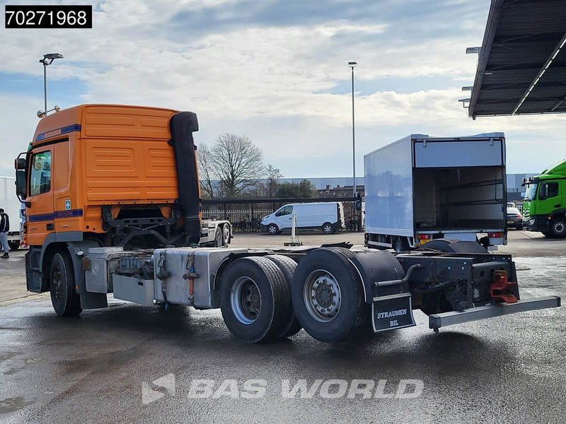 Mercedes-Benz Actros 2548 6X2 ADR chassis Liftaxle Telligent Halb Automatic Euro 4 - Грузовик-шасси: фото 2 Mercedes-Benz Actros 2548 6X2 ADR chassis Liftaxle Telligent Halb Automatic Euro 4 - Грузовик-шасси: фото 2