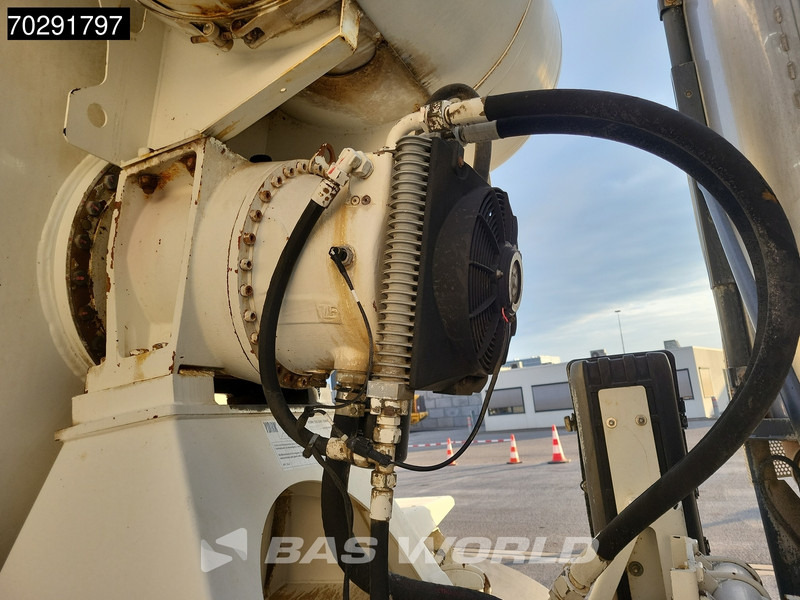 Mercedes-Benz Actros 3241 8X4 Retarder 9m3 Stetter Steelsuspension 3-Pedals Euro 4 - Автобетоносмеситель: фото 3 Mercedes-Benz Actros 3241 8X4 Retarder 9m3 Stetter Steelsuspension 3-Pedals Euro 4 - Автобетоносмеситель: фото 3