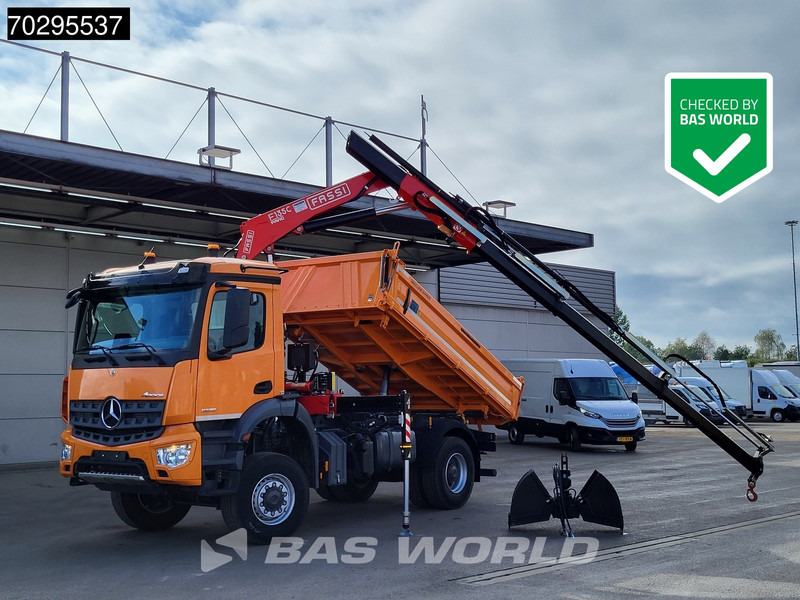 Mercedes-Benz Arocs 1835 4X4 4x4 Fassi F135AC.0.24 Crane Kran Meiller 3-Way Tipper Big-Axle - Самосвал, Автоманипулятор: фото 1 Mercedes-Benz Arocs 1835 4X4 4x4 Fassi F135AC.0.24 Crane Kran Meiller 3-Way Tipper Big-Axle - Самосвал, Автоманипулятор: фото 1