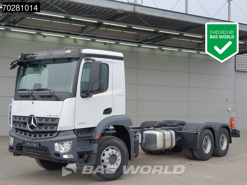 Mercedes-Benz Arocs 2640 6X4 NEW Chassis Big-Axle Automatic Euro 6 - Грузовик-шасси: фото 1 Mercedes-Benz Arocs 2640 6X4 NEW Chassis Big-Axle Automatic Euro 6 - Грузовик-шасси: фото 1