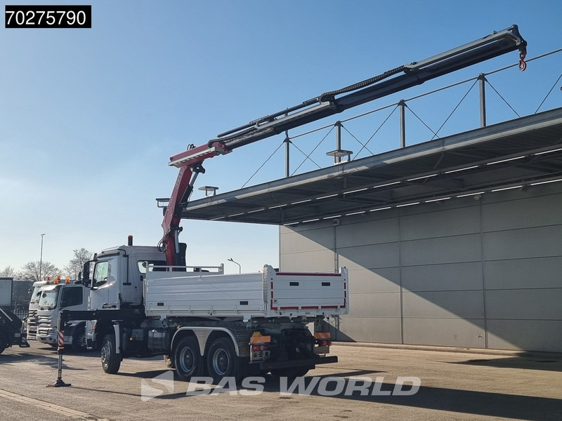 Mercedes-Benz Arocs 3348 6X6 Full Steel Retarder Fassi 25T/M Crane Kran Euro 6 - Самосвал, Автоманипулятор: фото 2 Mercedes-Benz Arocs 3348 6X6 Full Steel Retarder Fassi 25T/M Crane Kran Euro 6 - Самосвал, Автоманипулятор: фото 2