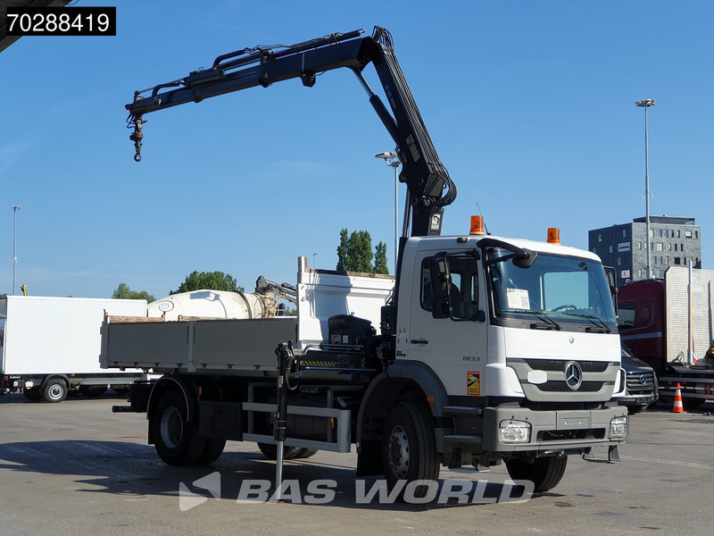 Mercedes-Benz Axor 1833 Axor 4X2 HIAB XS B-122 HIDUO Crane Kran Manual Steelsuspension Big-Axle Euro 5 - Самосвал, Автоманипулятор: фото 3 Mercedes-Benz Axor 1833 Axor 4X2 HIAB XS B-122 HIDUO Crane Kran Manual Steelsuspension Big-Axle Euro 5 - Самосвал, Автоманипулятор: фото 3