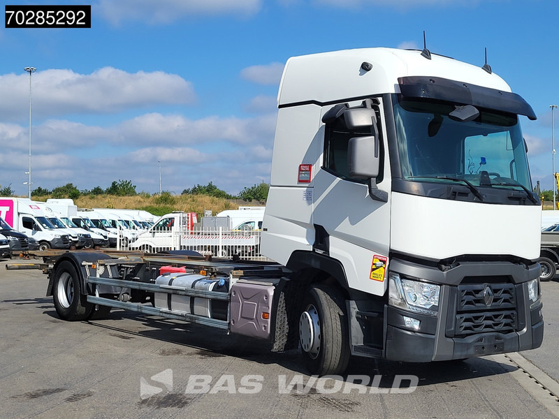 Renault T 460 4X2 BDF 2xTanks Optibrake Automatic Euro 6 - Грузовик-контейнеровоз/ Сменный кузов: фото 3 Renault T 460 4X2 BDF 2xTanks Optibrake Automatic Euro 6 - Грузовик-контейнеровоз/ Сменный кузов: фото 3