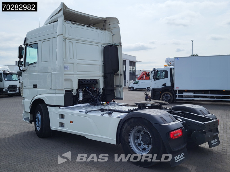 DAF XF 530 4X2 SC Retarder ADR Standklima Euro 6 - Тягач: фото 2 DAF XF 530 4X2 SC Retarder ADR Standklima Euro 6 - Тягач: фото 2