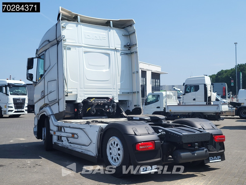 DAF XG 480 XG 4X2 NEW! 1 of 1 Comic-Style by Sina Kleemann! 2x Tanks - Тягач: фото 2 DAF XG 480 XG 4X2 NEW! 1 of 1 Comic-Style by Sina Kleemann! 2x Tanks - Тягач: фото 2
