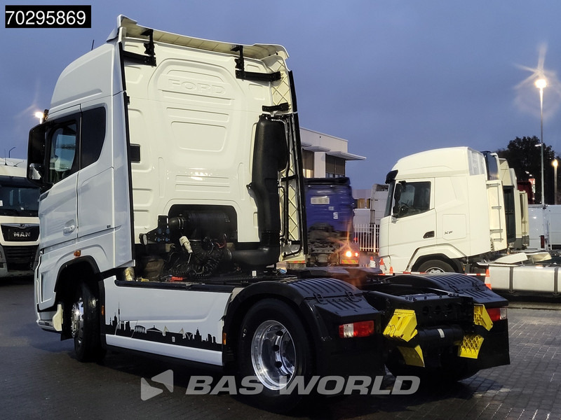 Ford F-Max 500 4X2 Retarder 2x Tanks Standklima Euro 6 - Тягач: фото 2 Ford F-Max 500 4X2 Retarder 2x Tanks Standklima Euro 6 - Тягач: фото 2