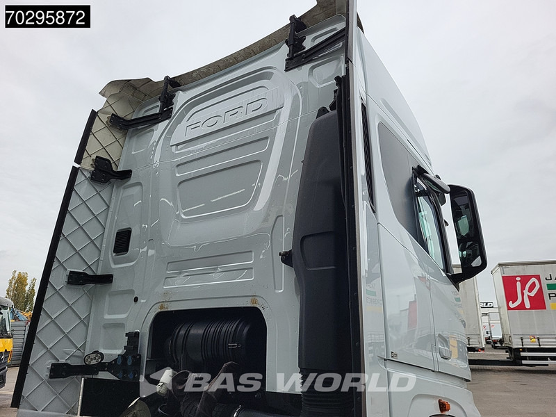 Ford F-Max 500 4X2 Retarder Standairco 2xTanks ACC LED Euro 6 - Тягач: фото 5 Ford F-Max 500 4X2 Retarder Standairco 2xTanks ACC LED Euro 6 - Тягач: фото 5