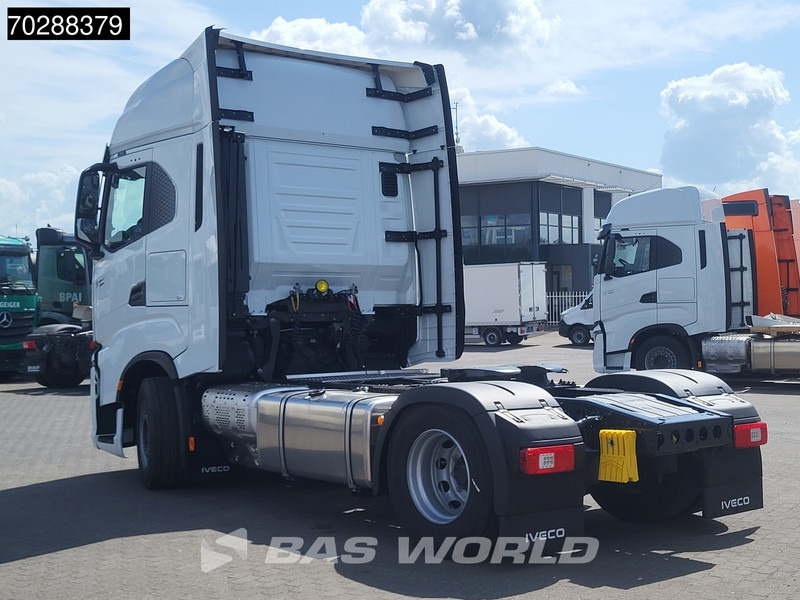 Iveco S-Way 580 4X2 NEW! 2x Tanks Navi ACC Standklima - Тягач: фото 2 Iveco S-Way 580 4X2 NEW! 2x Tanks Navi ACC Standklima - Тягач: фото 2