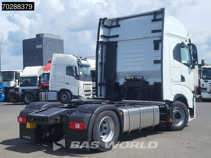 Iveco S-Way 580 4X2 NEW! 2x Tanks Navi ACC Standklima - Тягач: фото 5 Iveco S-Way 580 4X2 NEW! 2x Tanks Navi ACC Standklima - Тягач: фото 5