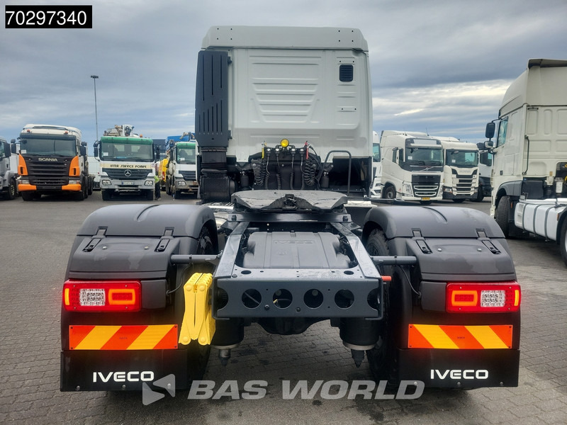 Iveco X-Way 500 4X2 NEW! Retarder Big-Axle Standklima MirrorCam Navi LED ACC Euro 6 - Тягач: фото 3 Iveco X-Way 500 4X2 NEW! Retarder Big-Axle Standklima MirrorCam Navi LED ACC Euro 6 - Тягач: фото 3