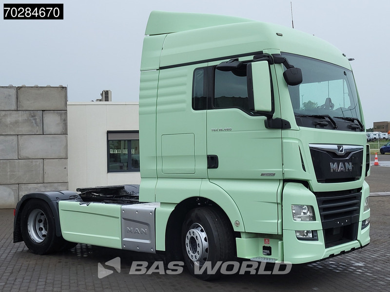 MAN TGX 18.460 TGX 4X2 XLX Retarder 2xTanks Standklima Euro 6 - Тягач: фото 2 MAN TGX 18.460 TGX 4X2 XLX Retarder 2xTanks Standklima Euro 6 - Тягач: фото 2