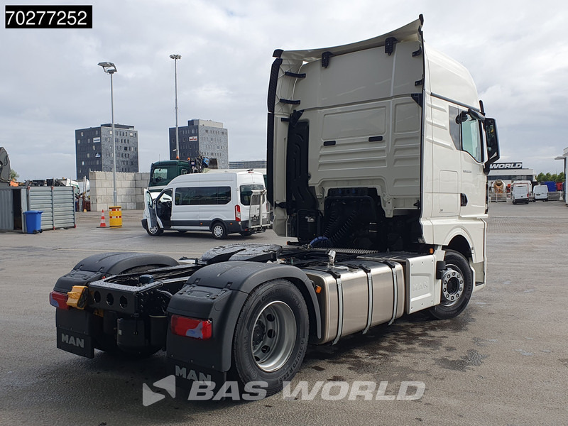 MAN TGX 18.520 4X2 NEW! GX Retarder 2x Tanks Standklima ACC - Тягач: фото 5 MAN TGX 18.520 4X2 NEW! GX Retarder 2x Tanks Standklima ACC - Тягач: фото 5