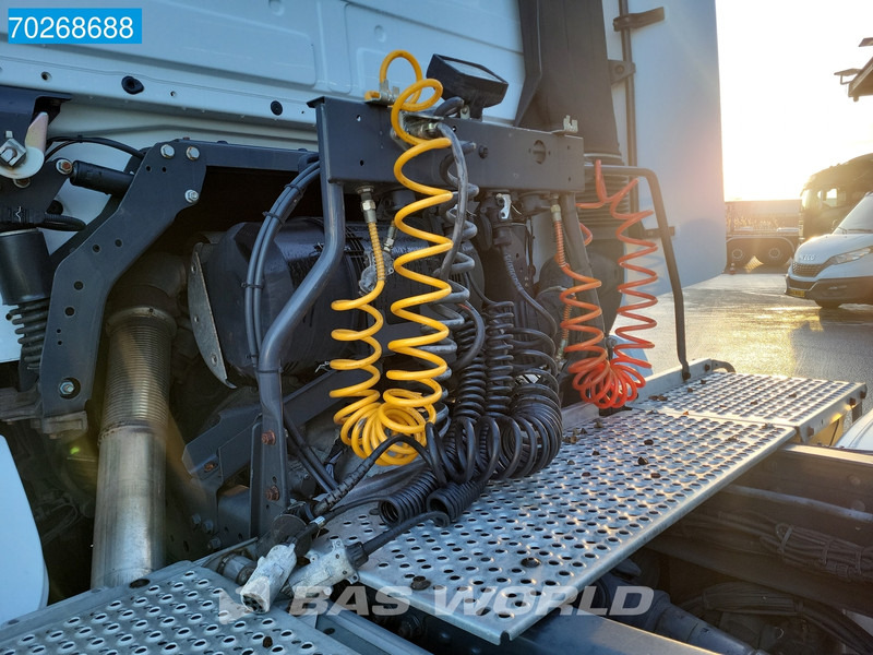 Mercedes-Benz Actros 1832 Actros 4X2 First Owner! NL-Truck MP3 ClassicSpace - Тягач: фото 5 Mercedes-Benz Actros 1832 Actros 4X2 First Owner! NL-Truck MP3 ClassicSpace - Тягач: фото 5