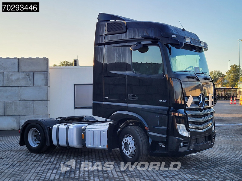 Mercedes-Benz Actros 1842 4X2 StreamSpace MP5 MirrorCam 2xTanks PPC Euro 6 - Тягач: фото 3 Mercedes-Benz Actros 1842 4X2 StreamSpace MP5 MirrorCam 2xTanks PPC Euro 6 - Тягач: фото 3
