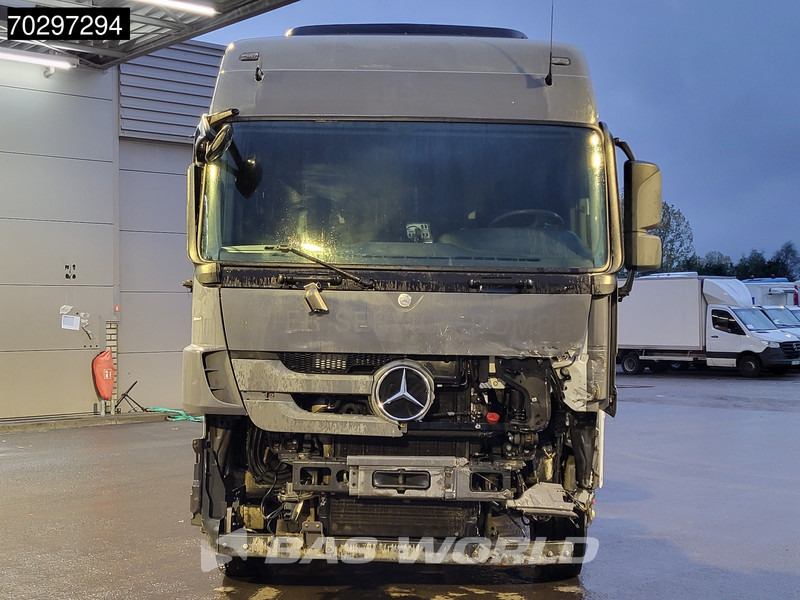 Mercedes-Benz Actros 1844 4X2 ENIGNE RUNNING! MP3 Retarder Euro 5 - Тягач: фото 5 Mercedes-Benz Actros 1844 4X2 ENIGNE RUNNING! MP3 Retarder Euro 5 - Тягач: фото 5