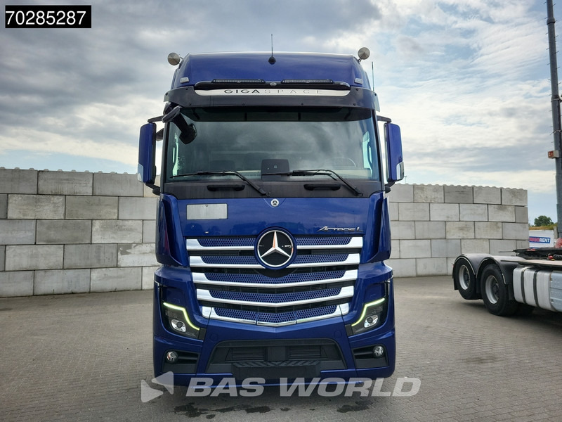 Mercedes-Benz Actros 1848 4X2 GigaSpace Full-Air Retarder Leder 2x Tanks Standklima - Тягач: фото 5 Mercedes-Benz Actros 1848 4X2 GigaSpace Full-Air Retarder Leder 2x Tanks Standklima - Тягач: фото 5