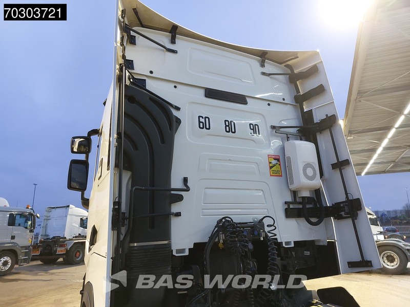 Renault T 520 4X2 HIGH Retarder 2xTanks - Тягач: фото 5 Renault T 520 4X2 HIGH Retarder 2xTanks - Тягач: фото 5