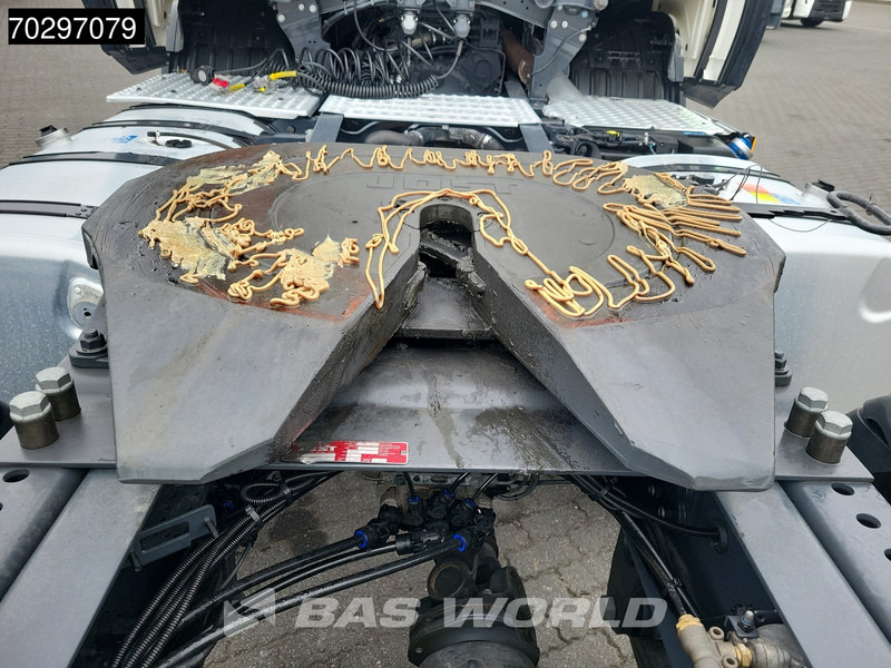 Тягач Scania R450 4X2 Retarder 2xTanks ACC LED Euro 6: фото 13