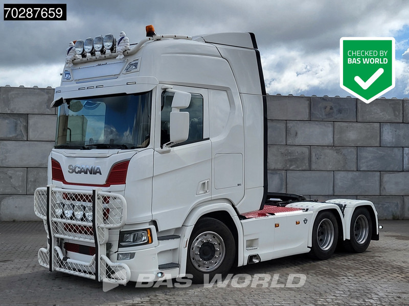 Scania R590 R 6X4 Full-Air Retarder Standklima Leather LED - Тягач: фото 1 Scania R590 R 6X4 Full-Air Retarder Standklima Leather LED - Тягач: фото 1