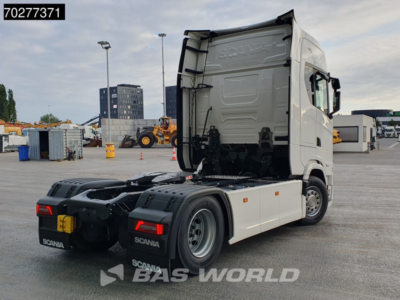 Scania S560 4X2 NEW! Retarder Full-Air 2xTanks Standklima Navi ACC LED Euro 6 - Тягач: фото 5 Scania S560 4X2 NEW! Retarder Full-Air 2xTanks Standklima Navi ACC LED Euro 6 - Тягач: фото 5