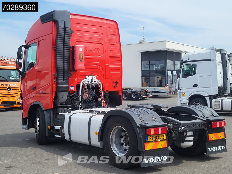 Volvo FH 420 FH 4X2 NL-Truck I-ParkCool ADR ACC Euro 6 - Тягач: фото 2 Volvo FH 420 FH 4X2 NL-Truck I-ParkCool ADR ACC Euro 6 - Тягач: фото 2