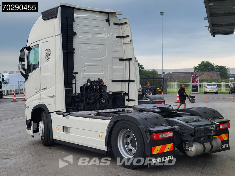 Volvo FH 460 4X2 XL Retarder I-ParkCool 2xTanks - Тягач: фото 2 Volvo FH 460 4X2 XL Retarder I-ParkCool 2xTanks - Тягач: фото 2