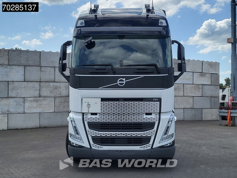 Тягач Volvo FH 500 FH 4X2 XL VEB+ 2x Tanks ACC LED ADR: фото 6