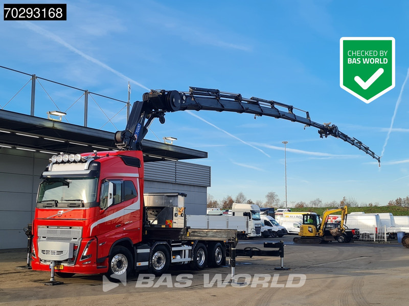 Volvo FH16 650 FH16 8X2 Tractorhead HMF 7020K-RCS Crane + Fly-Jib Lift+Steering Axle Navi ACC - Тягач: фото 1 Volvo FH16 650 FH16 8X2 Tractorhead HMF 7020K-RCS Crane + Fly-Jib Lift+Steering Axle Navi ACC - Тягач: фото 1