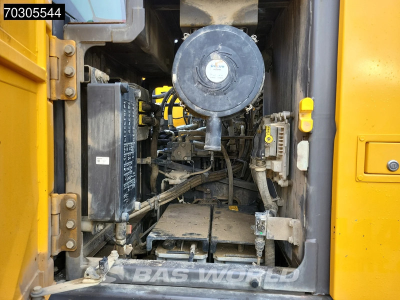 Гусеничный экскаватор Volvo EC220 E L: фото 20