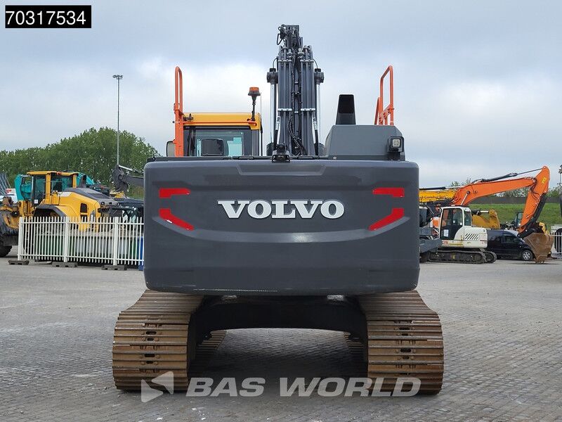 Volvo EC220 E L - Гусеничный экскаватор: фото 3 Volvo EC220 E L - Гусеничный экскаватор: фото 3