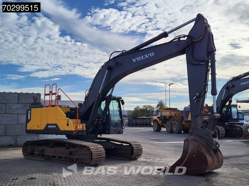 Гусеничный экскаватор Volvo EC300 E L: фото 6