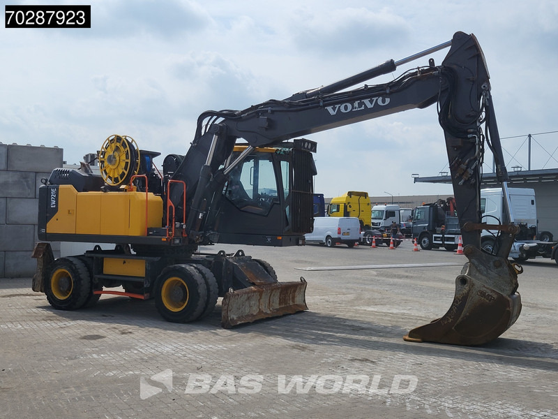 Колёсный экскаватор Volvo EW220 E: фото 11