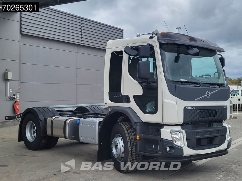 Volvo FE 320 4X2 NEW 18t chassis PTO Preparation Automatic Euro 6 - Грузовик-шасси: фото 3 Volvo FE 320 4X2 NEW 18t chassis PTO Preparation Automatic Euro 6 - Грузовик-шасси: фото 3