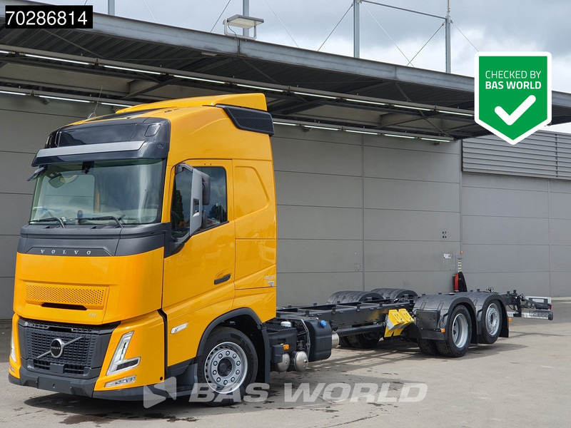 Volvo FH 460 6X2 NEW chassis! Full air Suspension Lift-Axle Navi ACC LED Euro 6 - Грузовик-шасси: фото 1 Volvo FH 460 6X2 NEW chassis! Full air Suspension Lift-Axle Navi ACC LED Euro 6 - Грузовик-шасси: фото 1