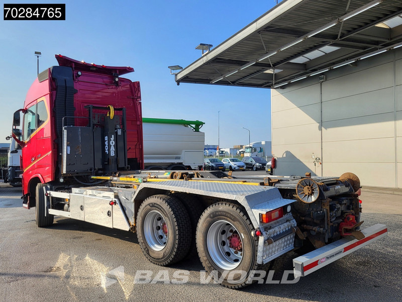 Volvo FH16 700 FH16 6X4 Full Air 20t Hook Xenon Euro 5 - Крюковой мультилифт: фото 3 Volvo FH16 700 FH16 6X4 Full Air 20t Hook Xenon Euro 5 - Крюковой мультилифт: фото 3