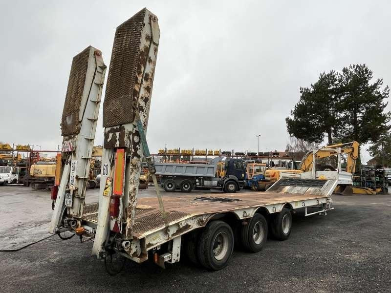 Actm 3 ESSIEUX - Низкорамный полуприцеп: фото 5 Actm 3 ESSIEUX - Низкорамный полуприцеп: фото 5