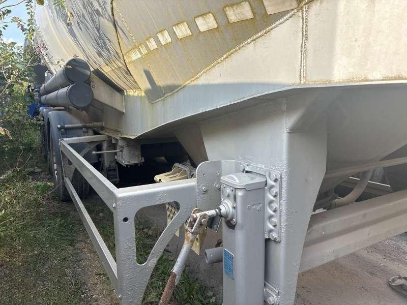 Ardor 3 ESSIEUX - Полуприцеп-цистерна: фото 5 Ardor 3 ESSIEUX - Полуприцеп-цистерна: фото 5